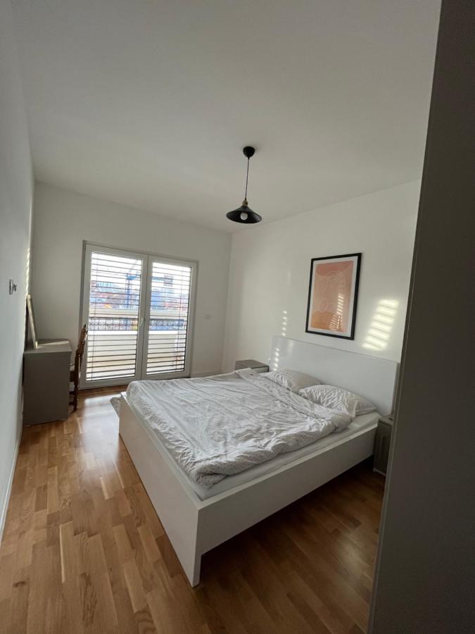 Central Luxury Apartment Pristina Eksteriør billede