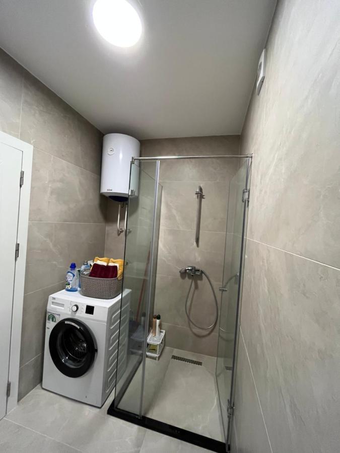 Central Luxury Apartment Pristina Eksteriør billede